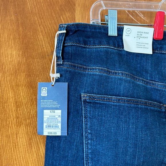 Jeans - Picture 3 of 3